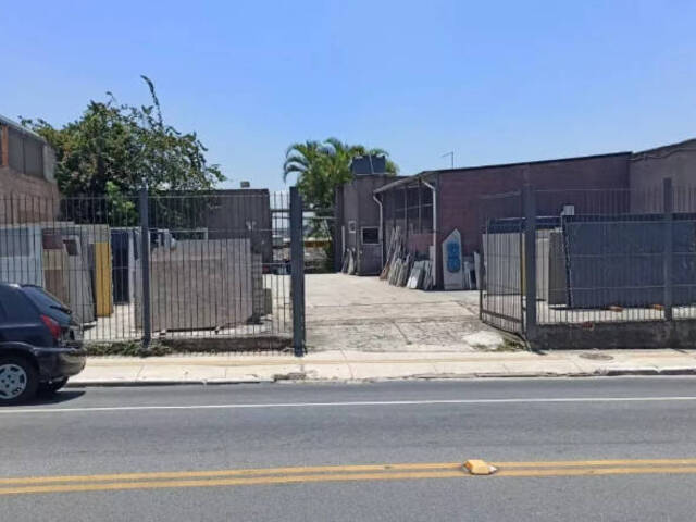 #40 - Terreno para Venda em São Paulo - SP