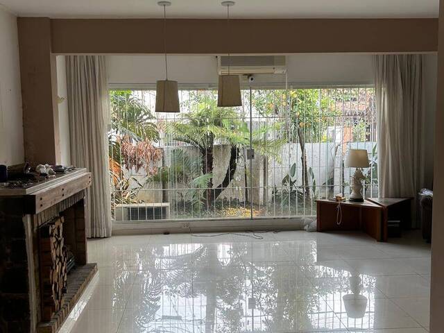 Venda em Indianópolis - São Paulo