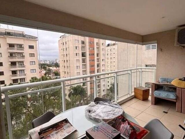 Locação em Jardim Brasil (Zona Sul) - São Paulo